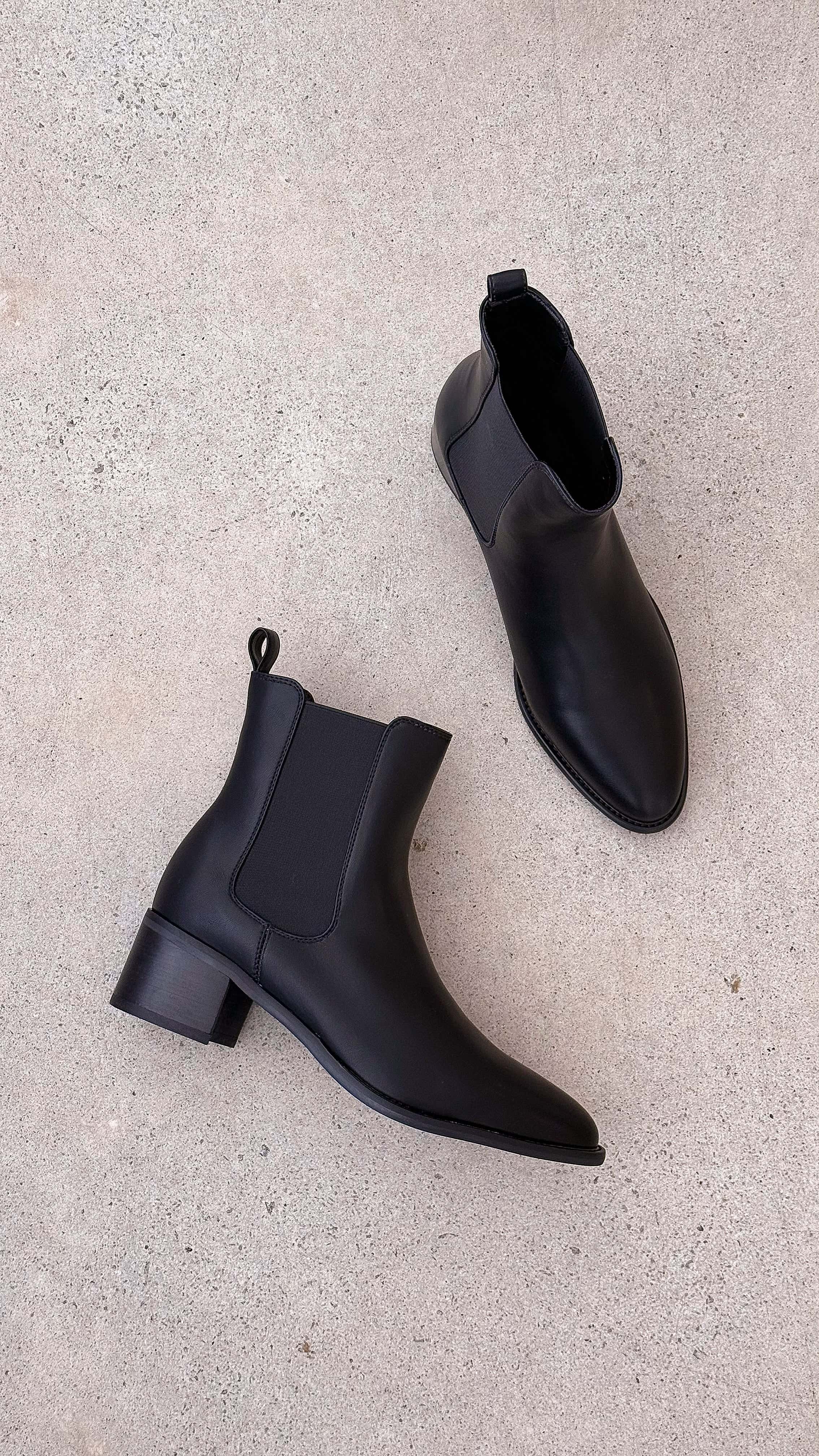 Novalee Boots - Black